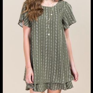 Franchesca’s Green and White Dress 💎